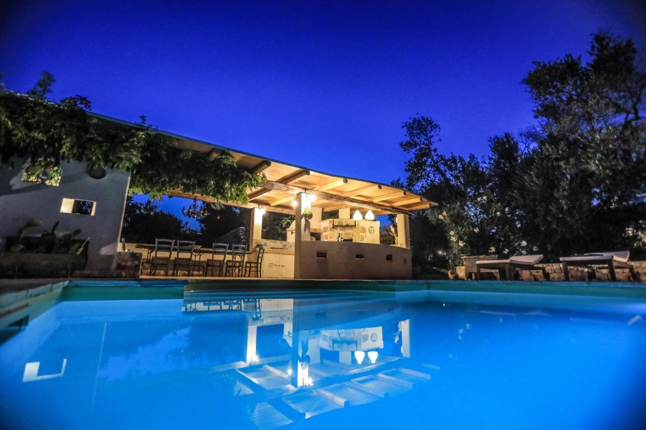 Villa Trulli Il Geco Sognante Ceglie Messapica Exterior foto